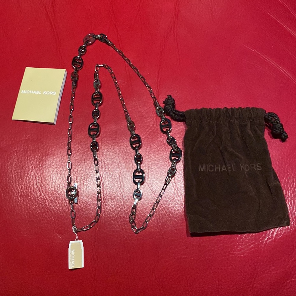 Michael Kors Beautiful Long Logo Necklace New WithTags - Picture 13 of 16
